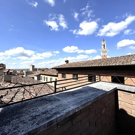 Via Del Poggio Apartment With A Big Terrace Siena Exterior foto
