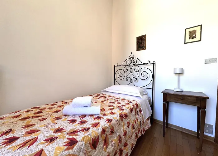 Via Del Poggio Apartment With A Big Terrace