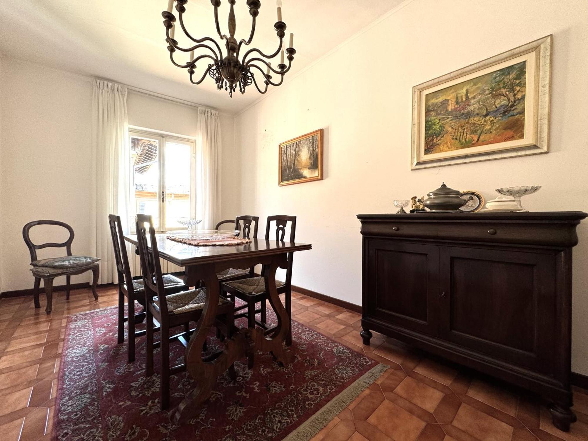 Via Del Poggio With A Big Terrace Apartment *